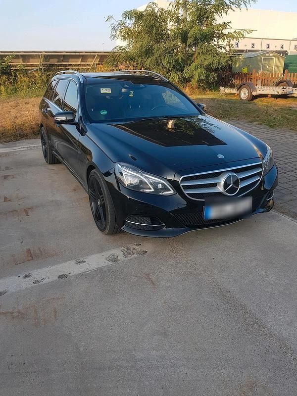 Second-hand Mercedes E350 252 CP (185 kW) 2014 Negru Break
