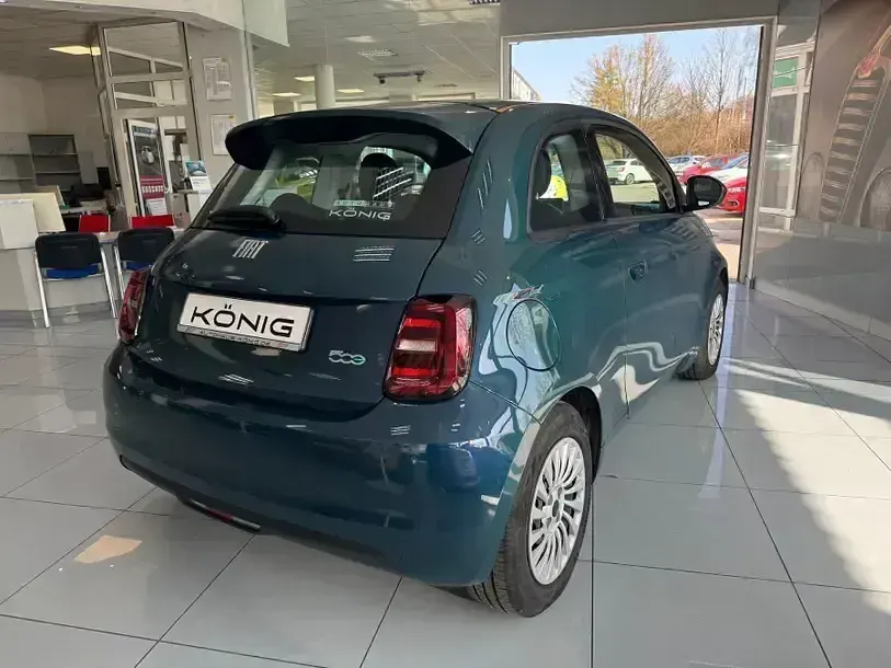 Gebraucht Fiat 500e 86 kW (118 PS) 2023 Grün Kleinwagen