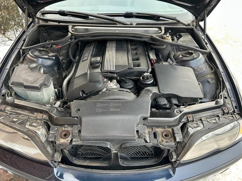 Gebraucht BMW 330 2001 Blau Kombi