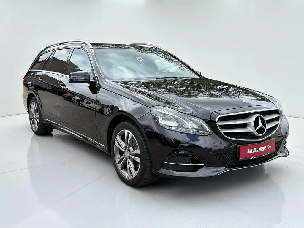 Gebraucht Mercedes E200 184 PS (135 kW) 2016 Schwarz Limousine