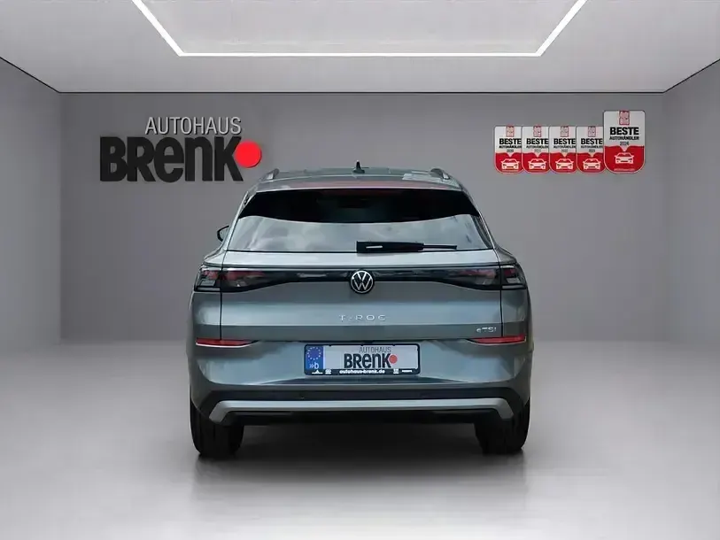 Neu VW T-Roc Life 150 PS (110 kW) 2026 Grau SUV