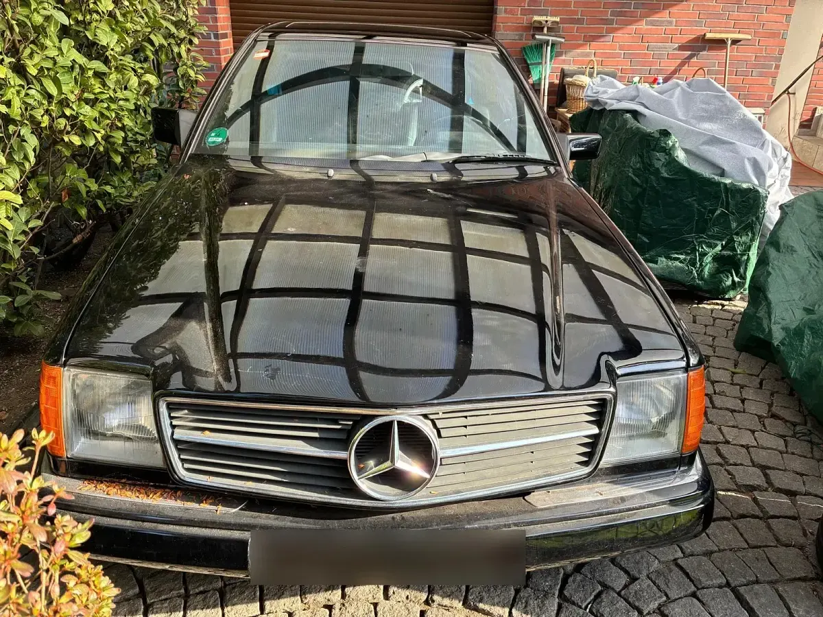 Gebraucht Mercedes 230 132 PS (97 kW) 1991 Schwarz Coupé