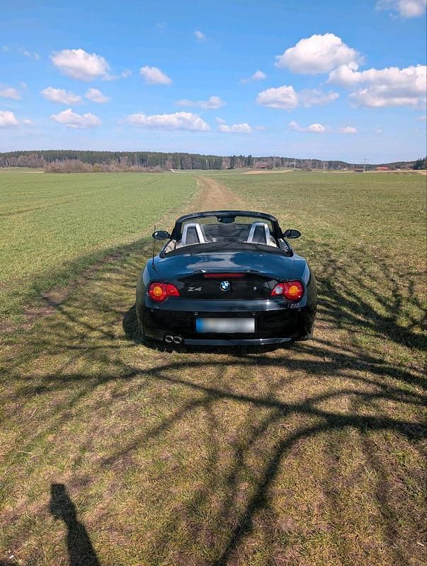 Gebraucht BMW Z4 231 PS (169 kW) 2004 Schwarz Cabrio