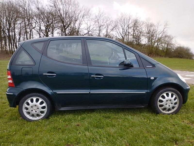 Gebraucht Mercedes A140 81 PS (59 kW) 2002 Grün Kleinwagen