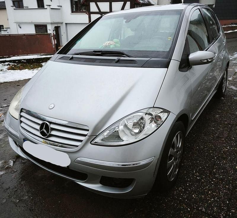 Gebraucht Mercedes A180 Elegance 109 PS (80 kW) 2008 Silber Limousine