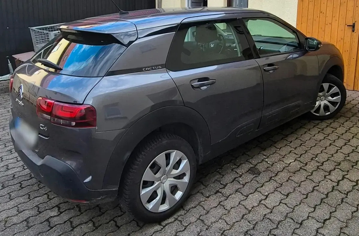 Gebraucht Citroën C4 Live 110 PS (80 kW) 2019 Grau Limousine