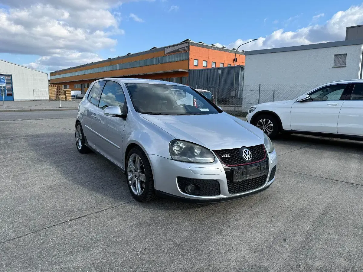 Gebraucht VW Golf V GTI 200 PS (147 kW) 2005 Silber Kleinwagen