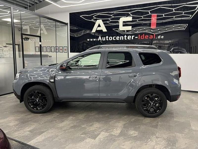 Gebraucht Dacia Duster Extreme 150 PS (110 kW) 2023 Grau SUV