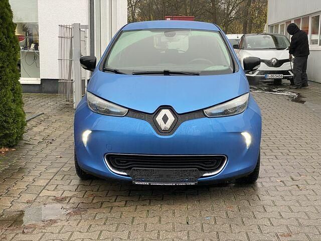 Gebraucht Renault Zoe LIMITED 80 kW (109 PS) 2018 Hell blau metallic Kleinwagen
