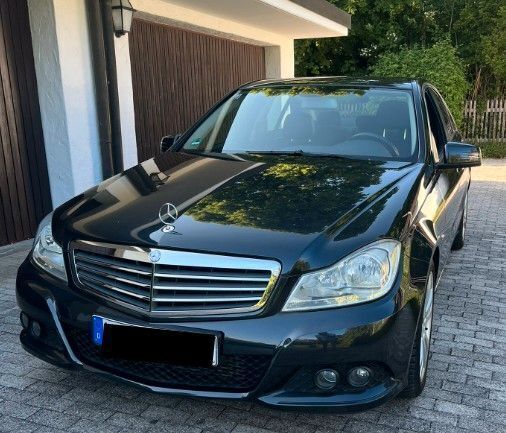 Gebraucht 2011 Mercedes C180 Limousine | 8.950 € (Fairer Preis) - Bild 1/4