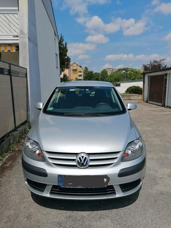 Silber Gebraucht 2005 VW Golf Plus Trendline Van / Kleinbus | 2.700 € (Superpreis) - Bild 1/4