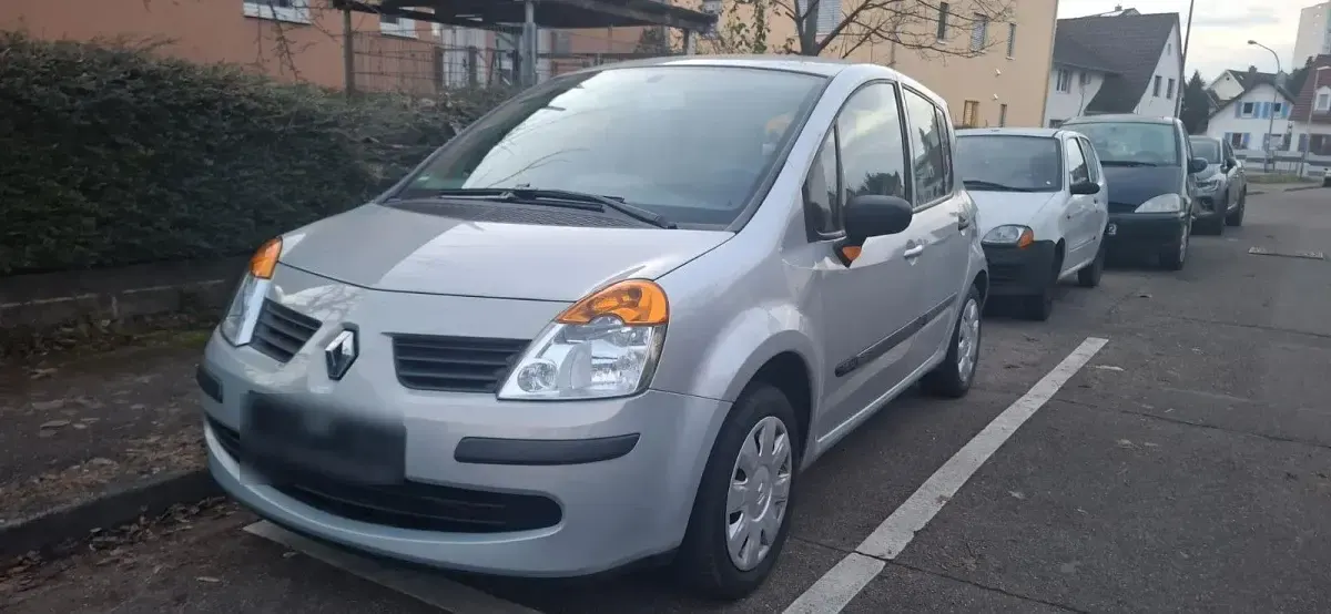 Gebraucht Renault Modus Dynamique 88 PS (64 kW) 2005 Silber Van / Kleinbus