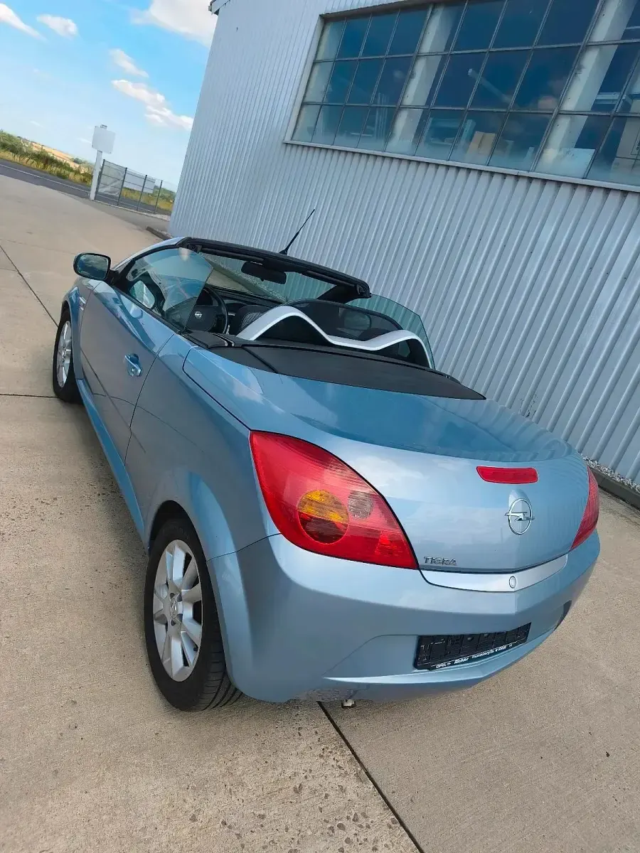 Gebraucht Opel Tigra 80 PS (58 kW) 2005 Blau Cabrio