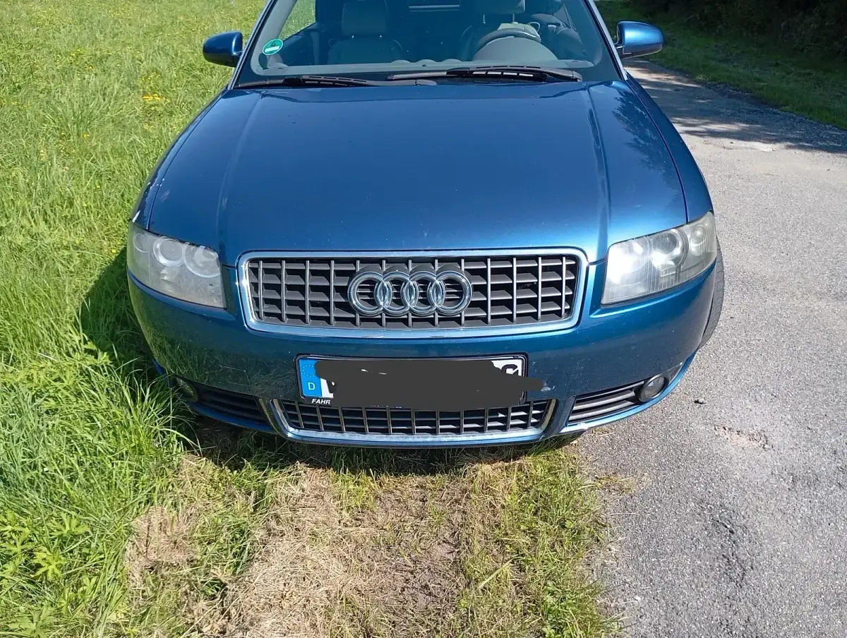 Używany Audi A4 Cabriolet 170 KM (125 kW) 2002 Niebieski Kabriolet