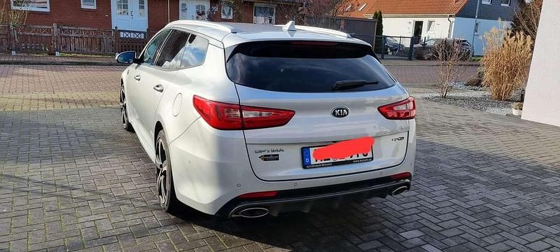 Gebraucht Kia Optima GT-Line 141 PS (103 kW) 2017 Silber Kombi