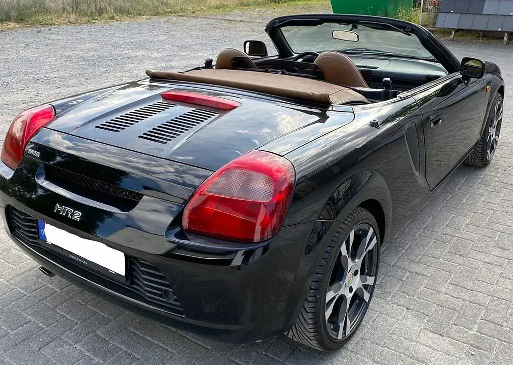 Gebraucht Toyota MR2 140 PS (102 kW) 2002 Schwarz Cabrio