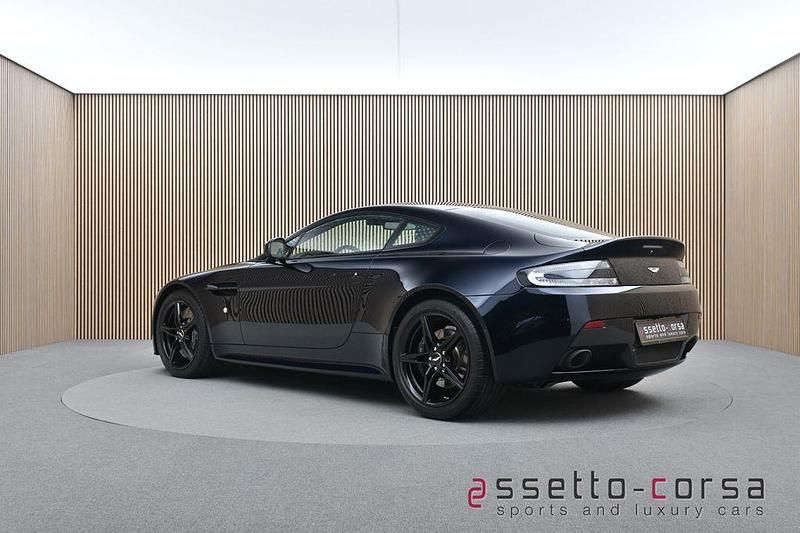 Gebraucht Aston Martin V8 Vantage 436 PS (320 kW) 2019 Schwarz