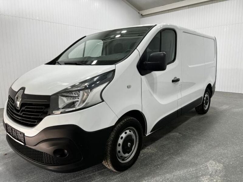 Gebraucht Renault Trafic 121 PS (88 kW) 2018 Weiß Van / Kleinbus