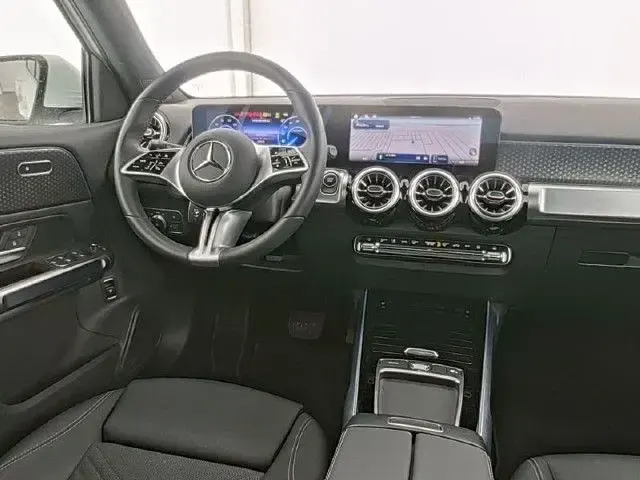 Gebraucht Mercedes EQB250 139 kW (190 PS) 2024 SUV