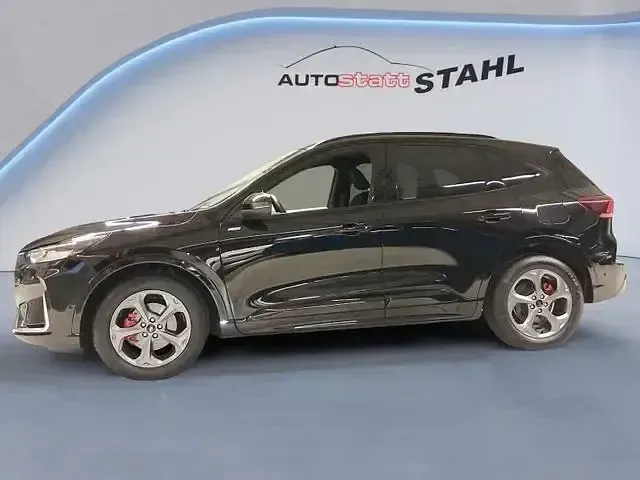 Gebraucht Ford Kuga ST-Line X 186 PS (136 kW) 2025 Schwarz SUV