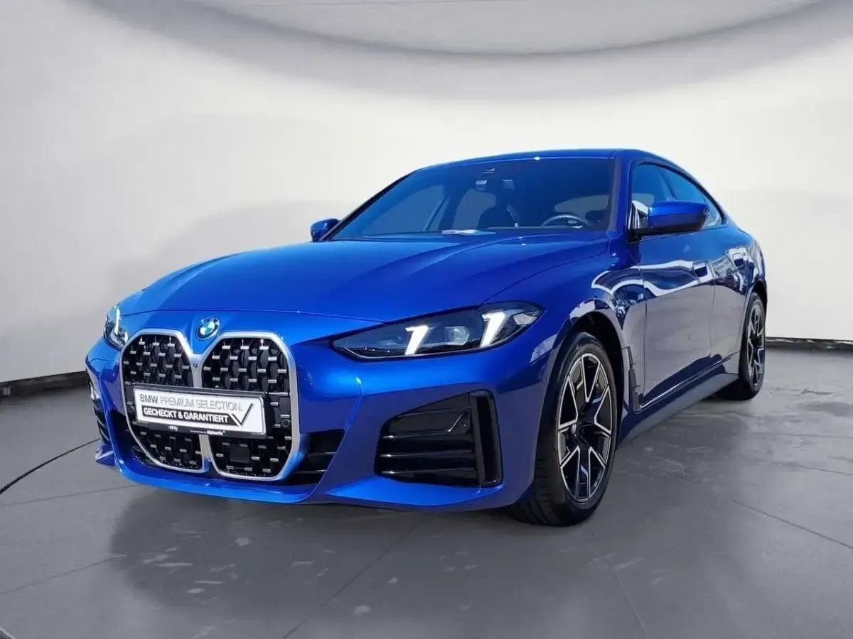 Gebraucht BMW 420 Coupé M Sport 184 PS (135 kW) 2025 Portimao blau metallic Coupé