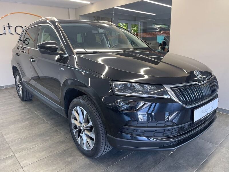 Schwarz Gebraucht 2021 Skoda Karoq Clever SUV | 23.499 € (Guter Preis) - Bild 1/4