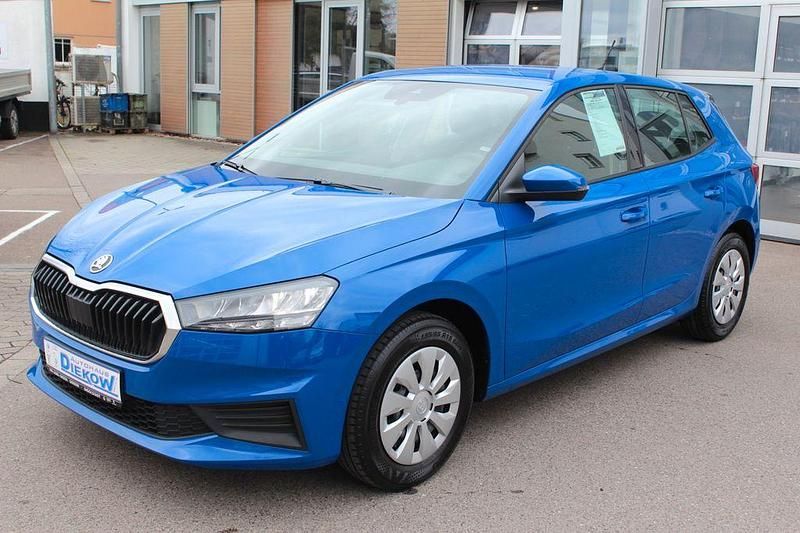 Gebraucht Skoda Fabia Easy 65 PS (47 kW) 2022 Blau Kleinwagen