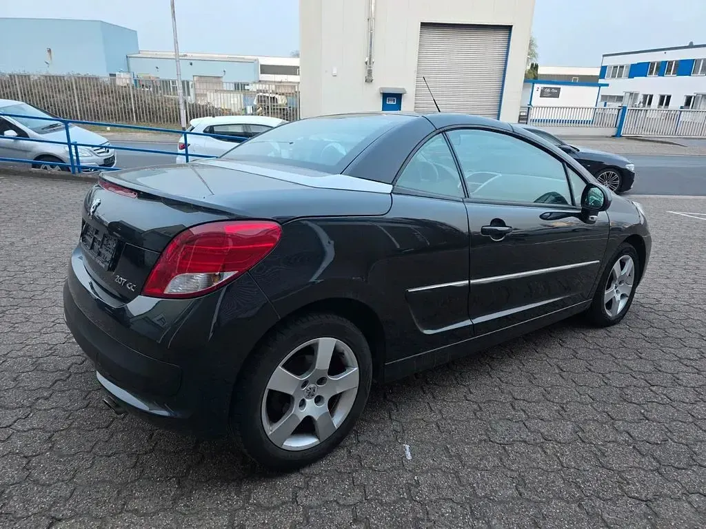 Gebraucht Peugeot 207 CC Filou 120 PS (88 kW) 2011 Schwarz Cabrio