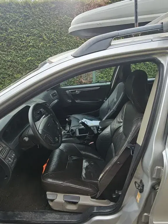 Gebraucht Volvo XC70 200 PS (147 kW) 2002 Silber Kombi