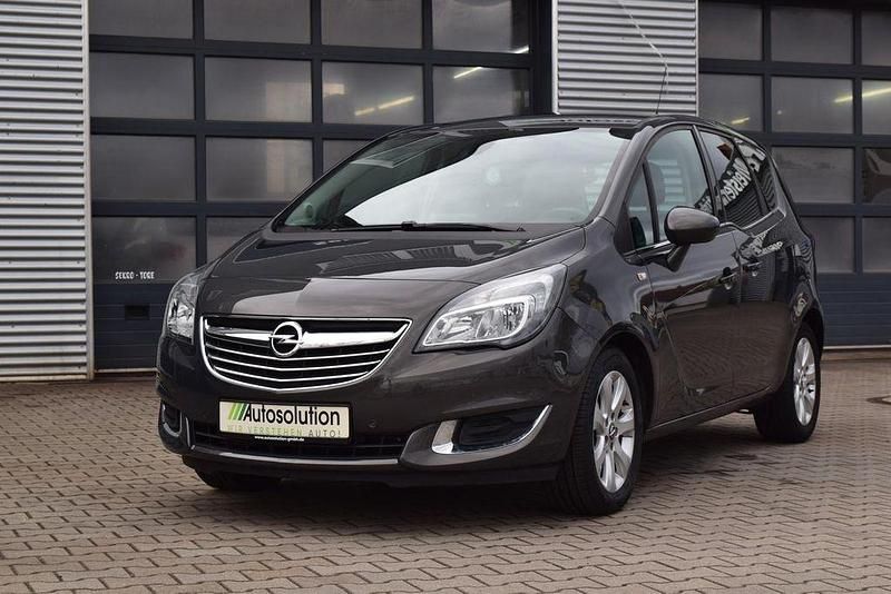 Gebraucht Opel Meriva Innovation 140 PS (102 kW) 2016 Silber Van / Kleinbus