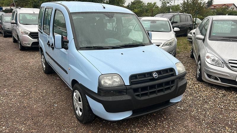 Blau Gebraucht 2004 Fiat Doblò Van / Kleinbus | 3.450 € (Guter Preis) - Bild 1/4