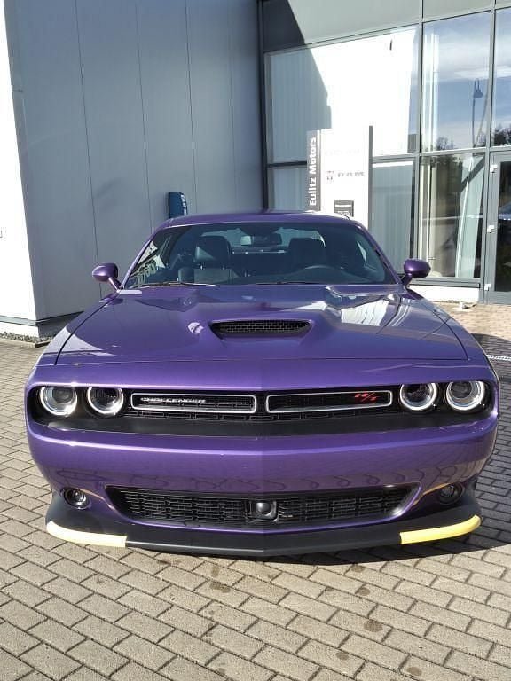 Neu Dodge Challenger 381 PS (280 kW) 2025 Plum crazy pearl coat Coupé