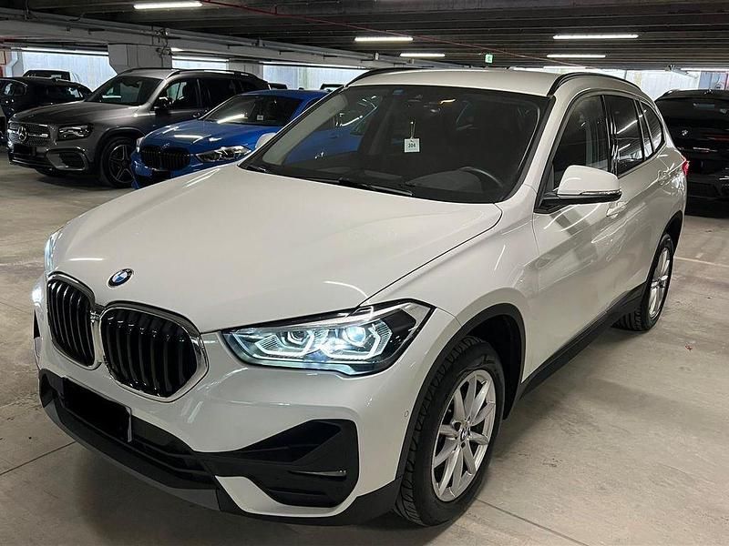 Gebraucht BMW X1 Performance 116 PS (85 kW) 2022 Weiß SUV