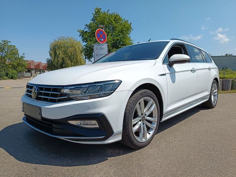 White metallic Gebraucht 2021 VW Passat Business Kombi | 18.800 € (Guter Preis) - Bild 1/4