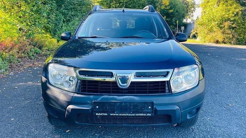 Blau Gebraucht 2012 Dacia Duster Basis SUV | 3.400 € (Superpreis) - Bild 1/4