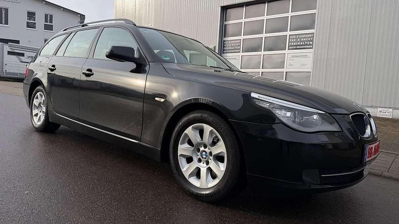 Gebraucht BMW 520 Shadowline 177 PS (130 kW) 2010 Schwarz Kombi