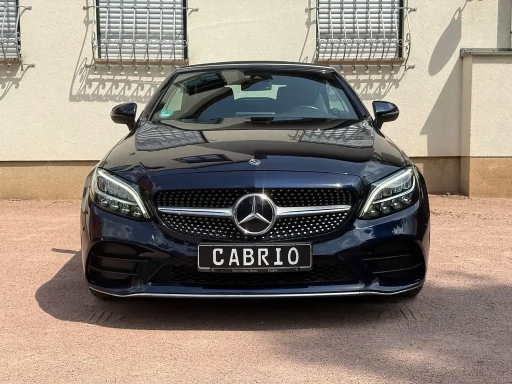 Gebraucht Mercedes C200 AMG line 184 PS (135 kW) 2019 Blau Cabrio