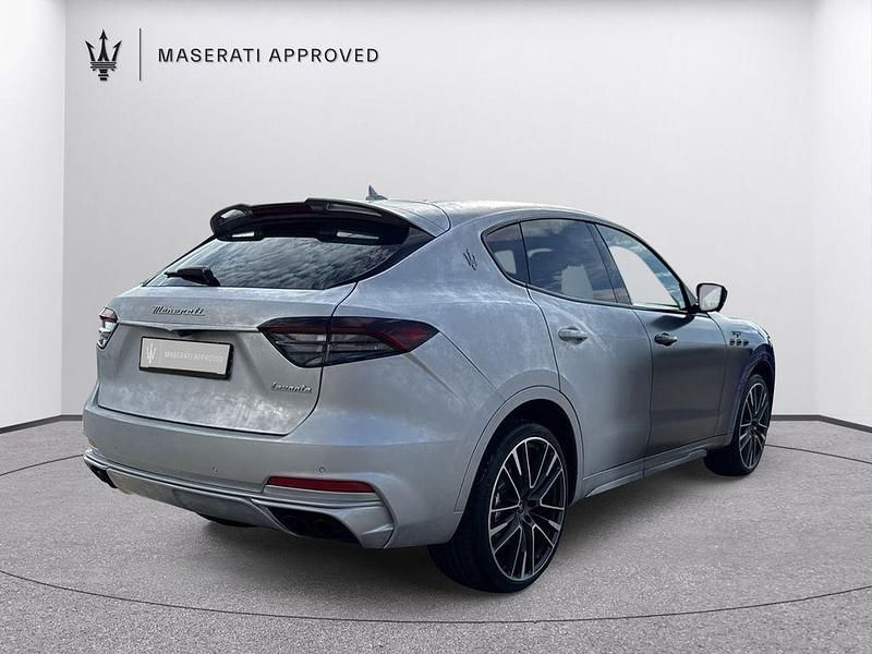 Gebraucht Maserati Levante 581 PS (427 kW) 2021 Nero assoluto SUV