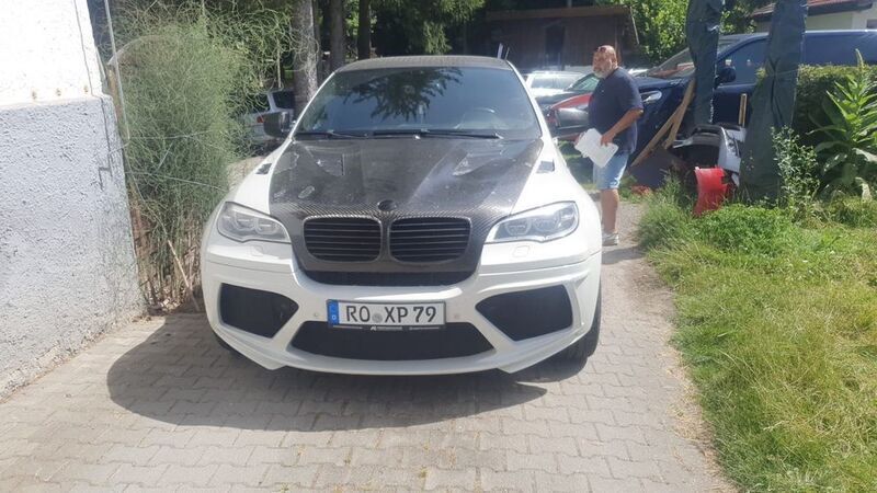 Weiß Gebraucht 2010 BMW X6 M Performance SUV | 21.500 € (Fairer Preis) - Bild 1/4