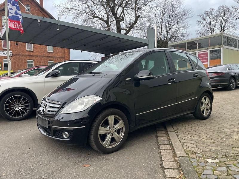 Gebraucht Mercedes A160 95 PS (69 kW) 2010 Schwarz Kleinwagen