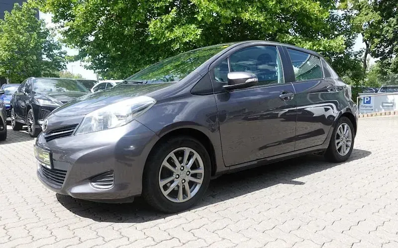 Gebraucht Toyota Yaris Edition 99 PS (72 kW) 2013 Kleinwagen