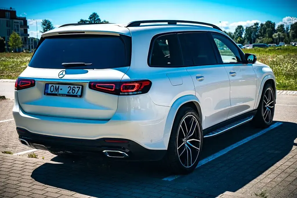 Gebraucht Mercedes GLS400 330 PS (242 kW) 2020 Weiß SUV