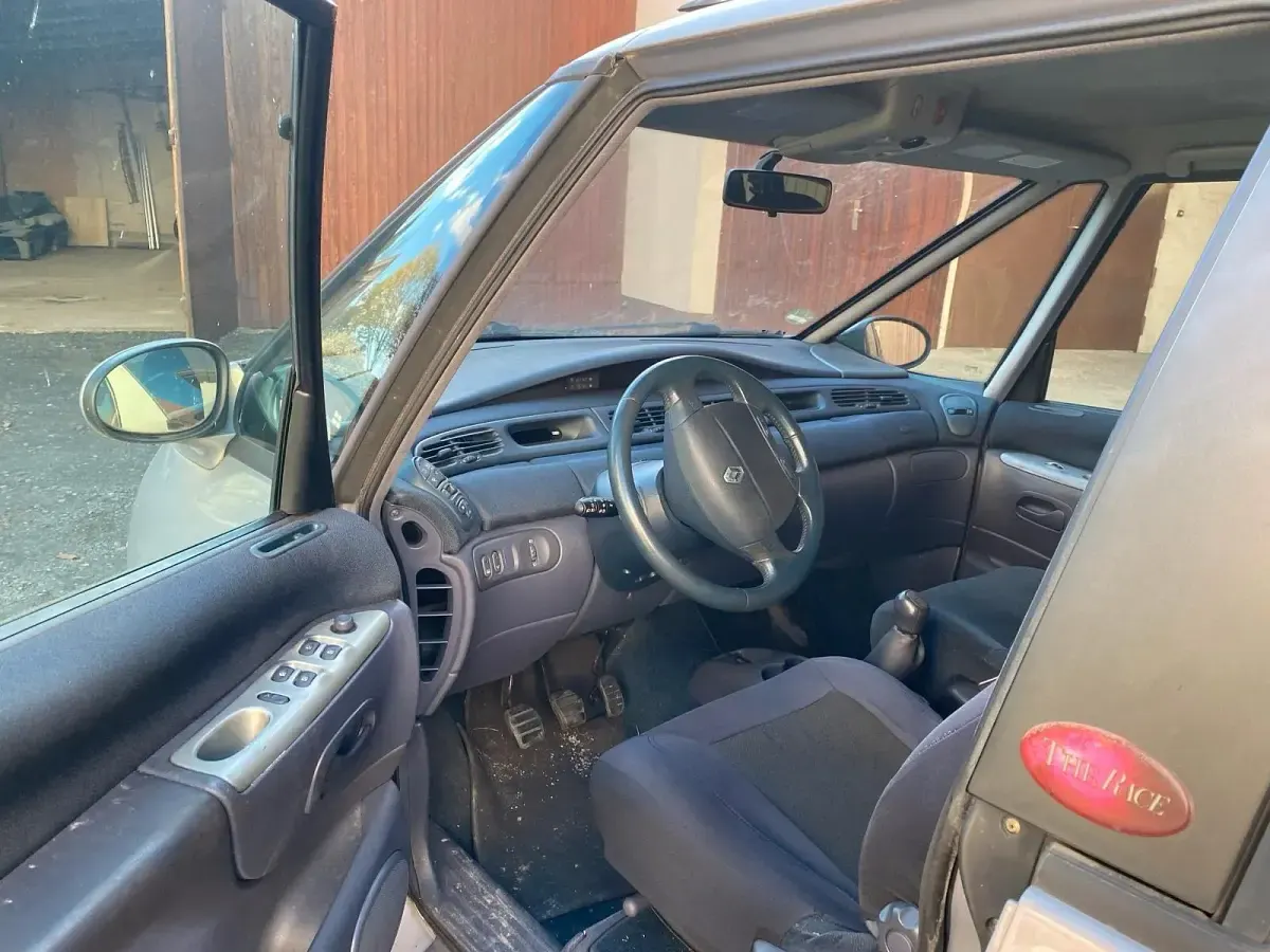 Occasion Renault Espace 130 ch (95 kW) 2002 Gris Monospace