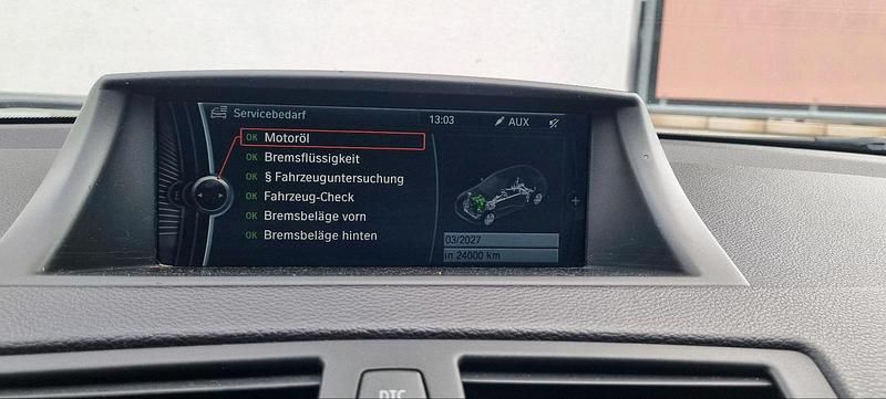 Schwarz Gebraucht 2009 BMW 130 Performance Kleinwagen | 15.000 € - Bild 1/4