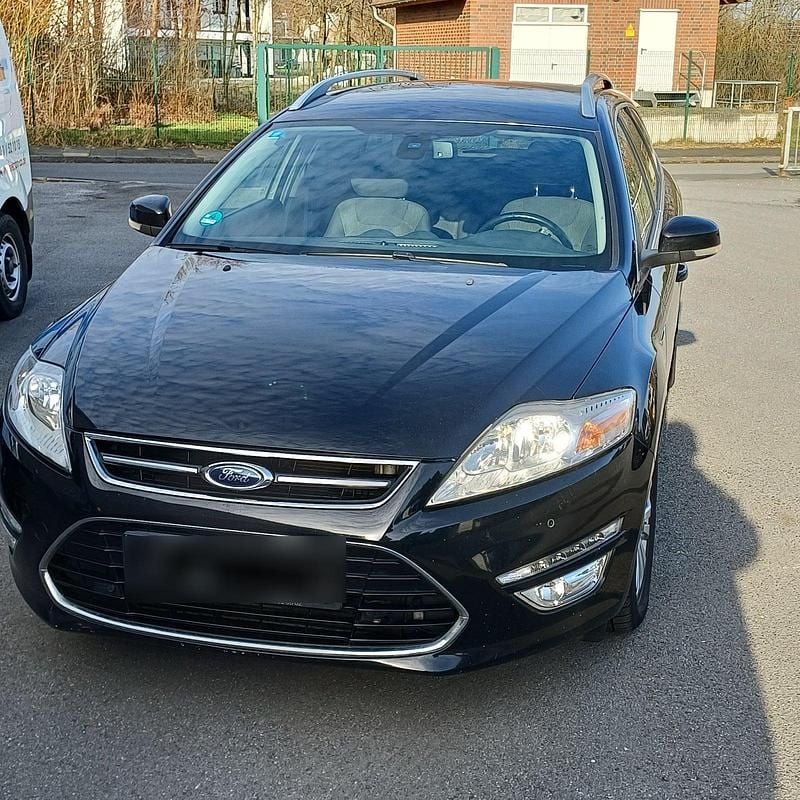 Schwarz Gebraucht 2011 Ford Mondeo Kombi | 2.700 € (Superpreis) - Bild 1/4