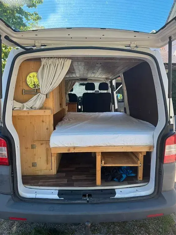 Gebraucht VW T5 102 PS (75 kW) 2010 Schwarz Van