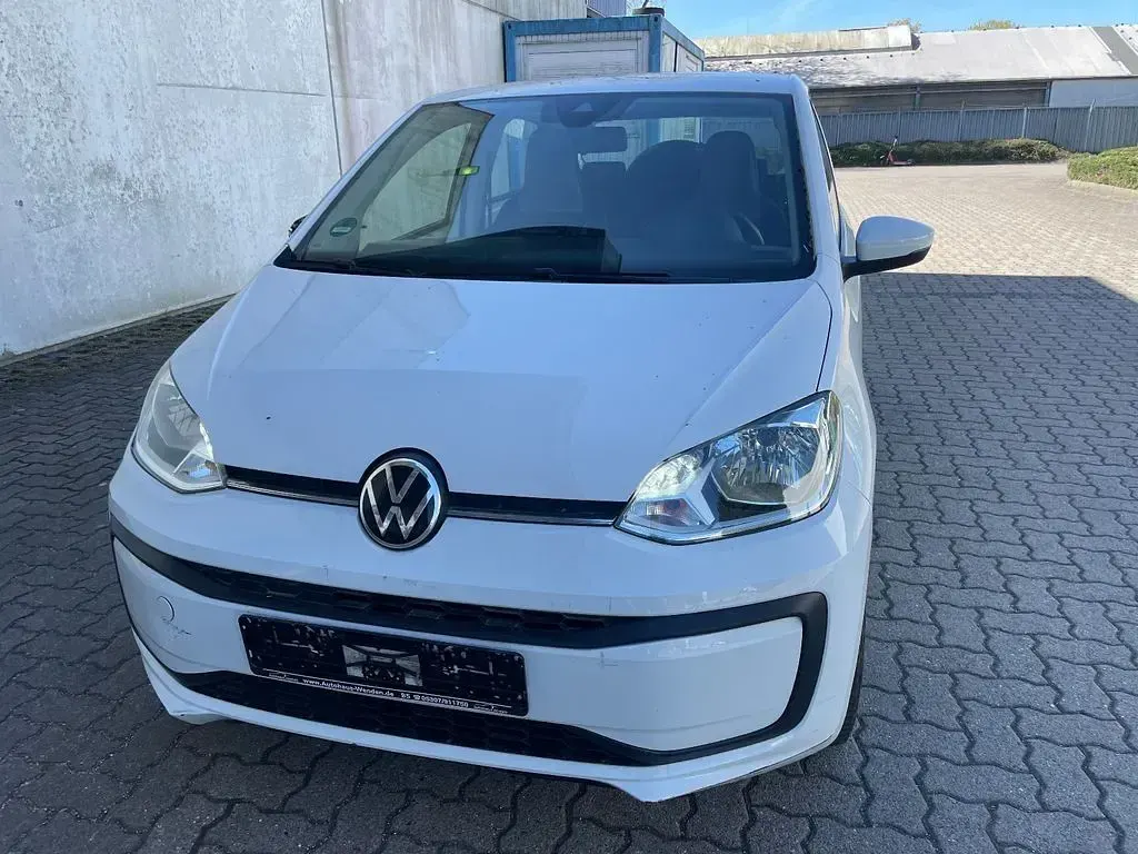 Usata VW up! Basis 65 CV (47 kW) 2020 Bianco Utilitaria