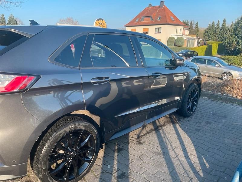 Gebraucht Ford Edge 238 PS (175 kW) 2020 Grau SUV