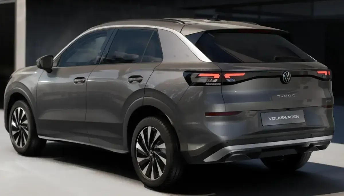 Neu VW T-Roc Life 150 PS (110 kW) 2026 Wolf grey metallic SUV