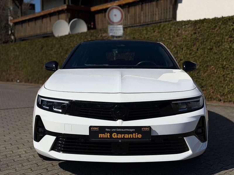 Gebraucht Opel Astra GSe 181 PS (133 kW) 2023 Schneeweiß Kleinwagen